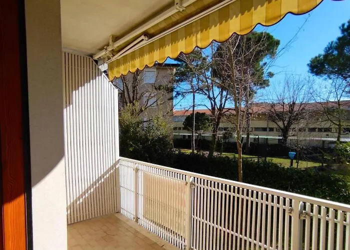 Semesterbostad Ambra *